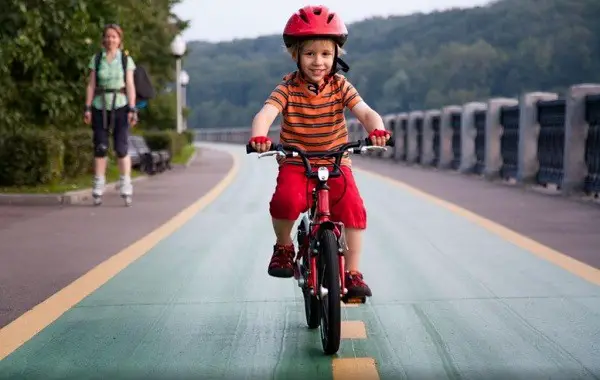 De voordelen van fietsen voor kinderen