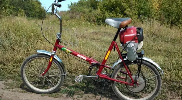 Fiets met trimmer motor met uw eigen handen - hoe het te maken