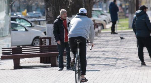 Mag je fietsen op trottoirs: mogelijkheden en verboden